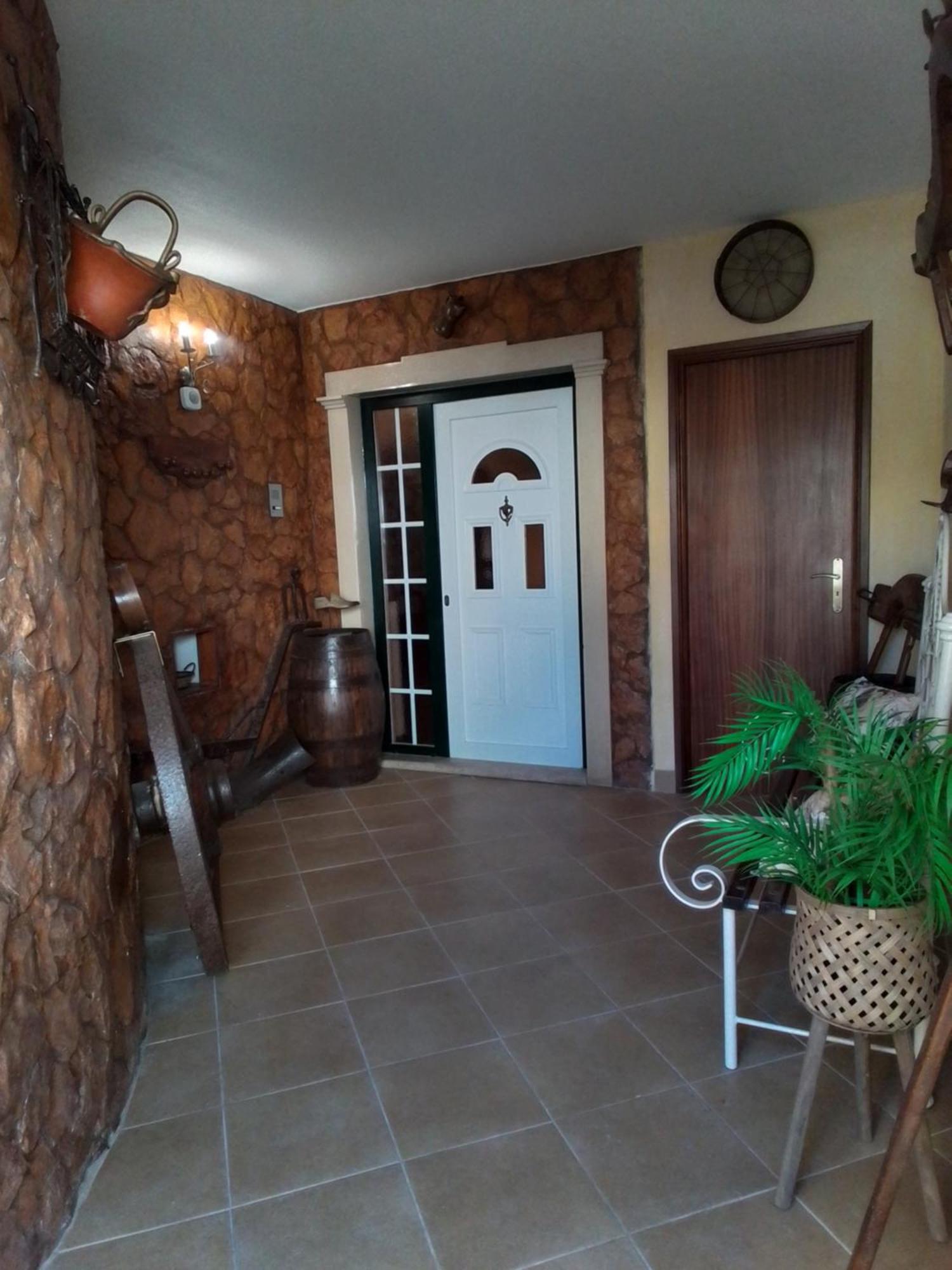 Alojamento Real São Pedro da Cadeira Exterior photo